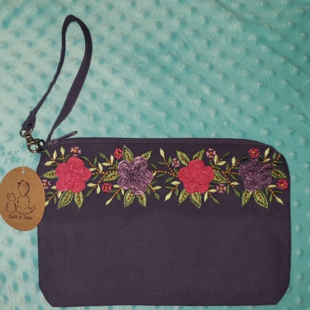 Beautiful NWT Zack & Tara 11"x7"x 2" Cosmetic Bag